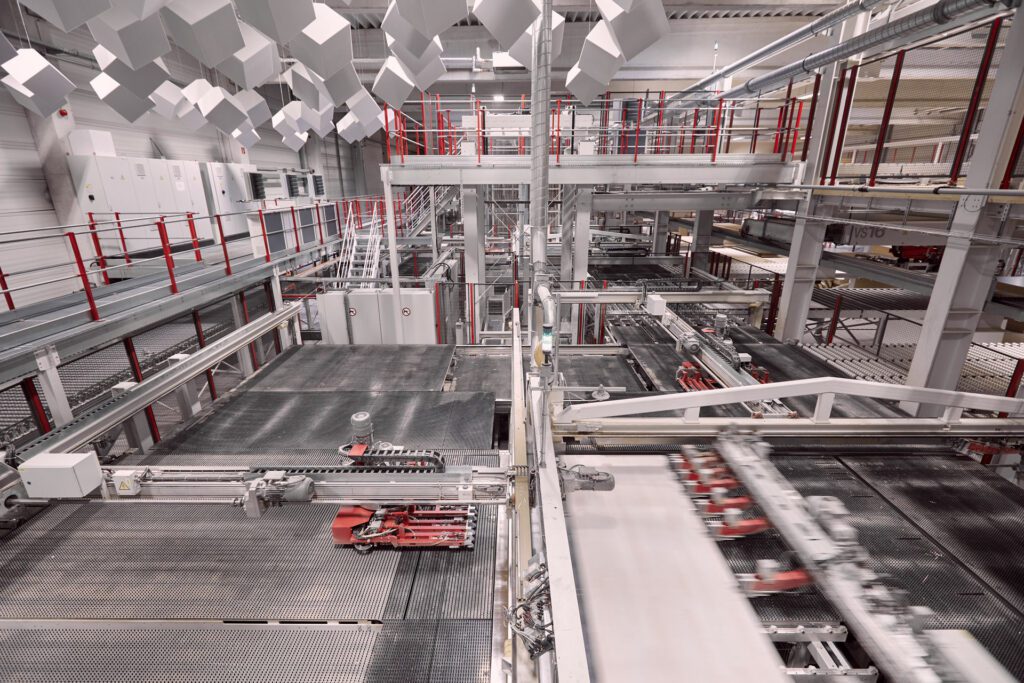 Europas führende Möbelproduktion Zuschnitt REINHOLD KELLER Group