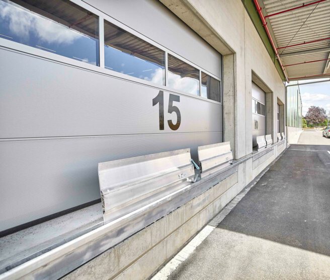 REINHOLD KELLER Logistikhalle K Transporter Ladestation