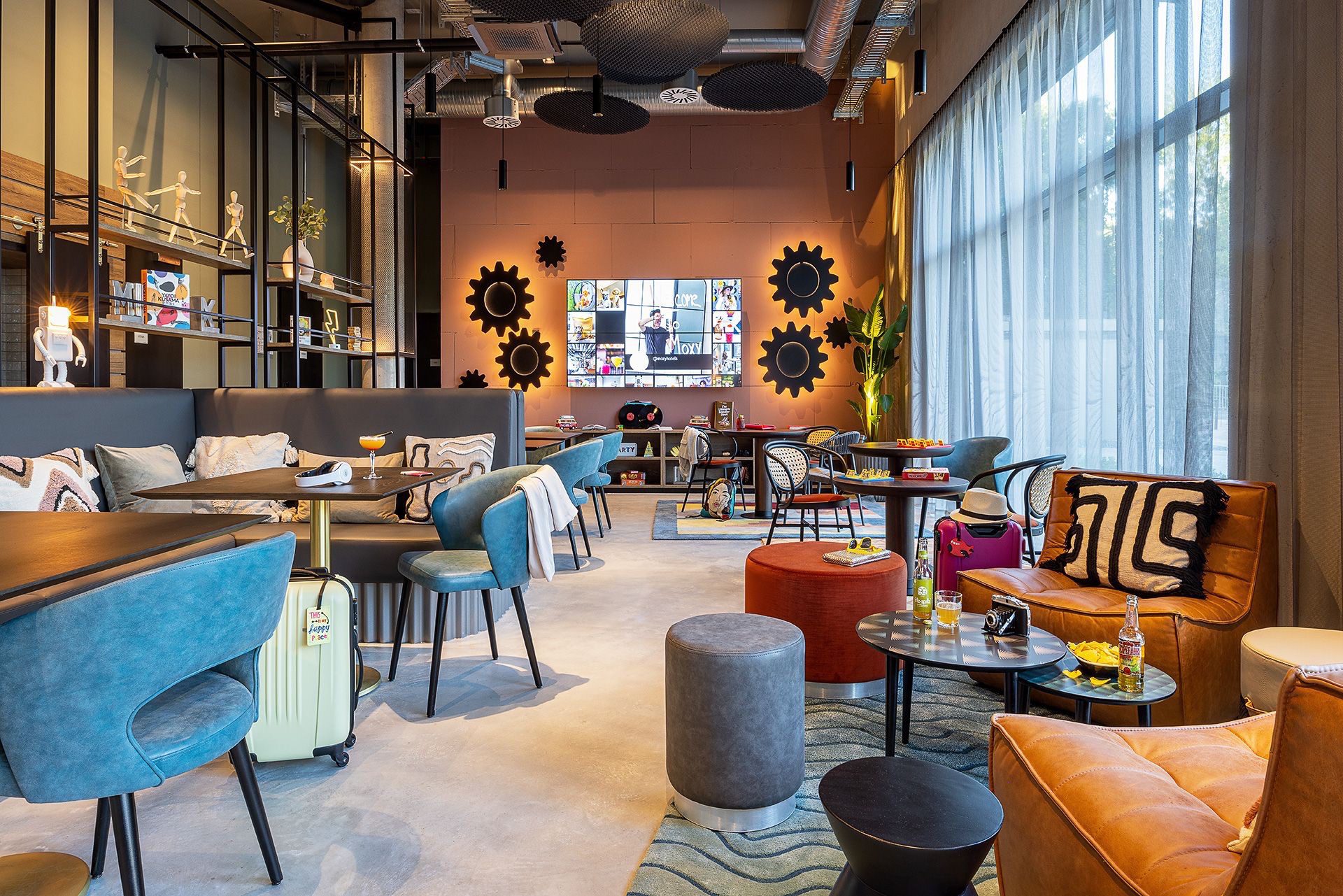 Moxy Simmern - Public area