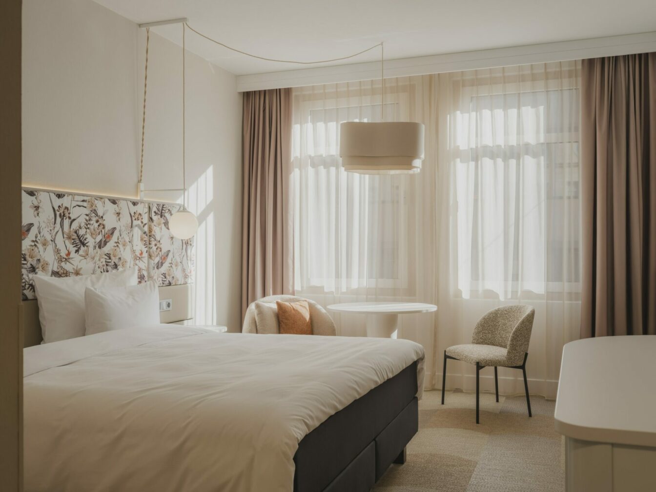Radisson Blue Hotel Bremen, REINHOLD KELLER