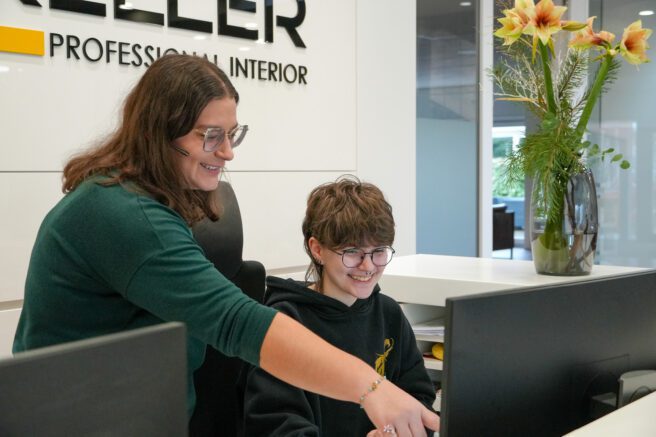 Natalie und Jasmin bei der Arbeit, Interview, REINHOLD KELLER