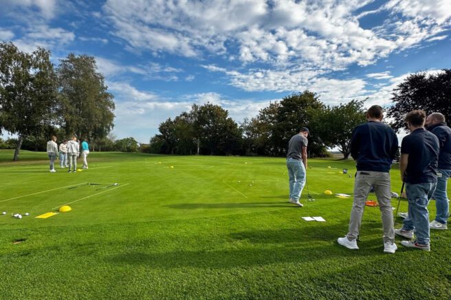 Azubievent auf dem Golfplatz, REINHOLD KELLER