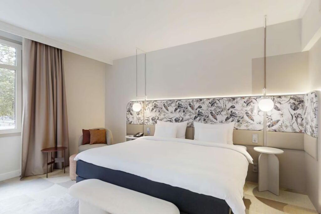 Radisson Blu Bremen, Bett, REINHOLD KELLER Group