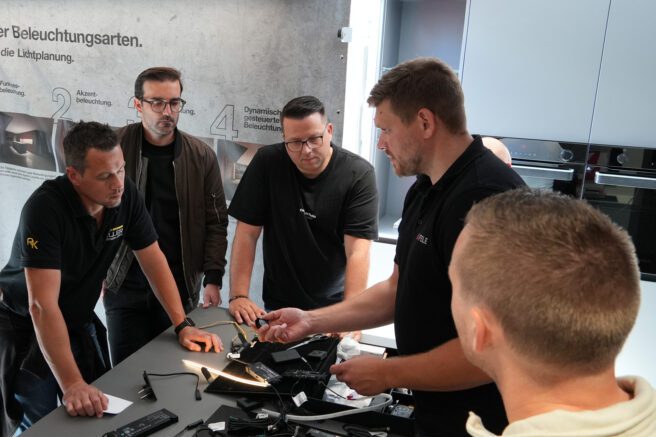 Häfele Lichtmobil, Produktdemonstration, REINHOLD KELLER Group